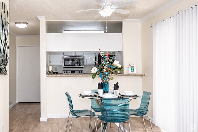 2BR, 1BA - 876SF - Dining Room - Jasmine Villas