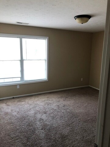 Building Photo - 210 Spring Creek