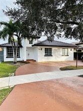 Building Photo - 1101 NW 134th Pl