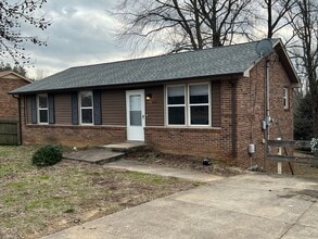 Building Photo - 644 Lafayette Rd