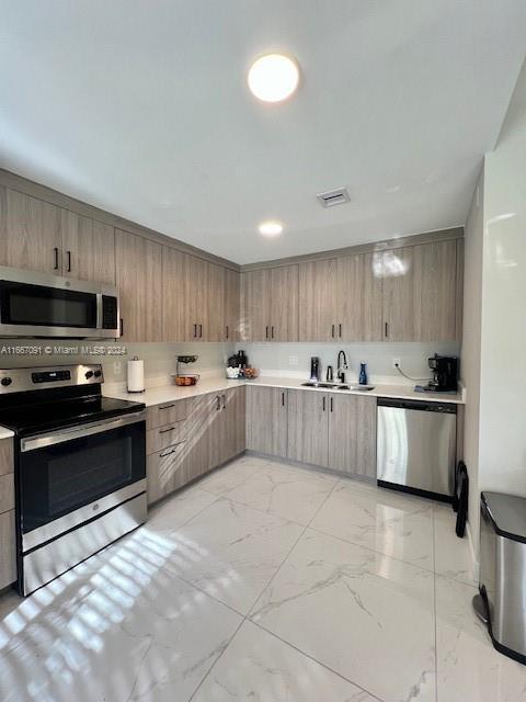 Foto del edificio - 25743 SW 144th Ave