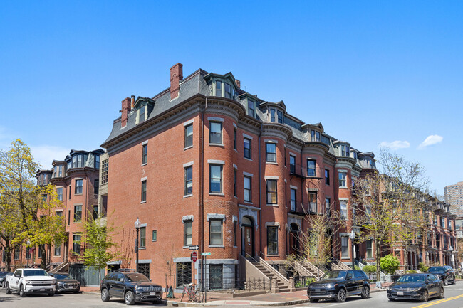 Building Photo - 26 Dartmouth St