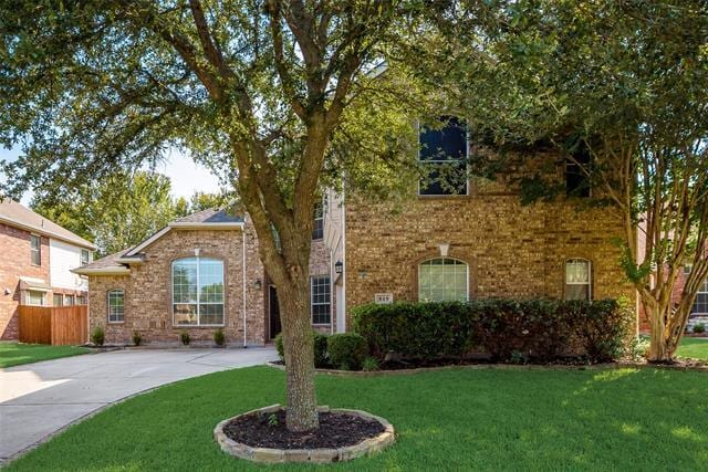 Building Photo - 819 Rushmore Dr
