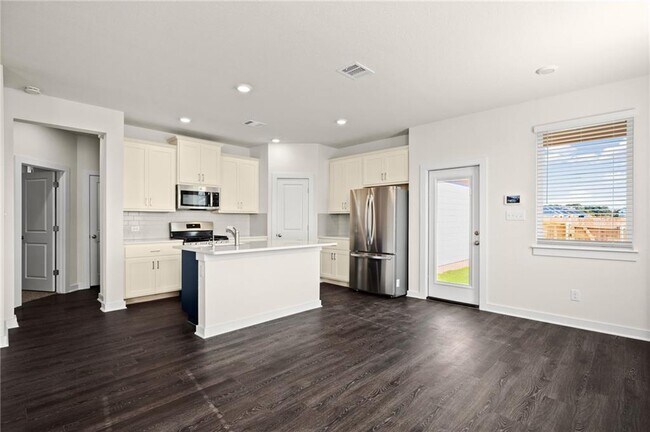Building Photo - 236 Banff Dr