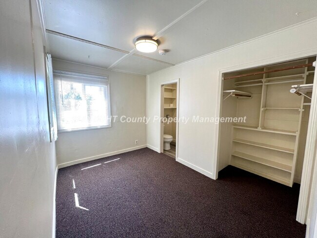 Foto del edificio - AVAILABLE JULY - Two Blocks From Poly - 1 Bed / 1 Bath