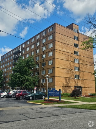 Building Photo - 1380 Arbor Ave SE