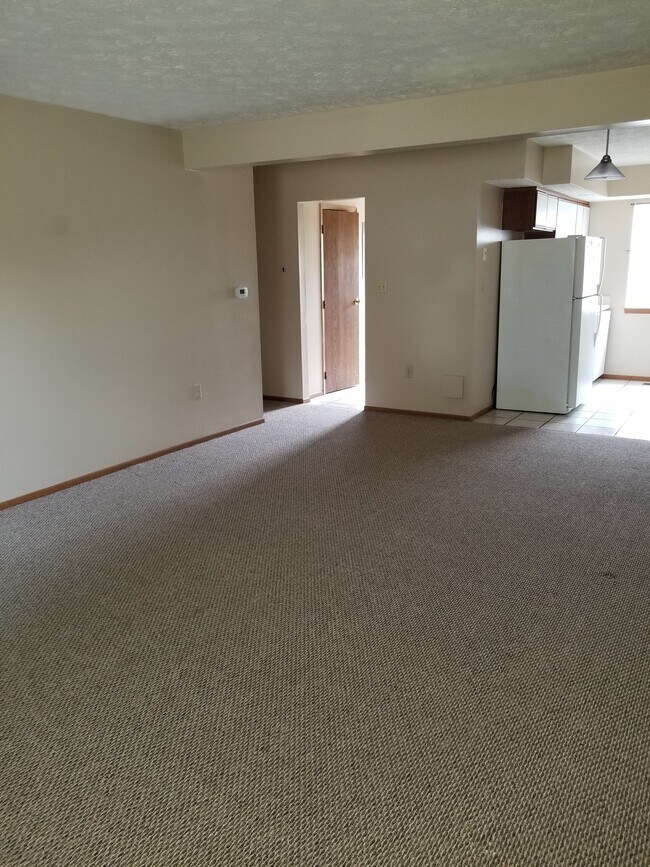 1843 N Lakeman Dr, Bellbrook, OH 45305 Townhome Rentals in Bellbrook OH