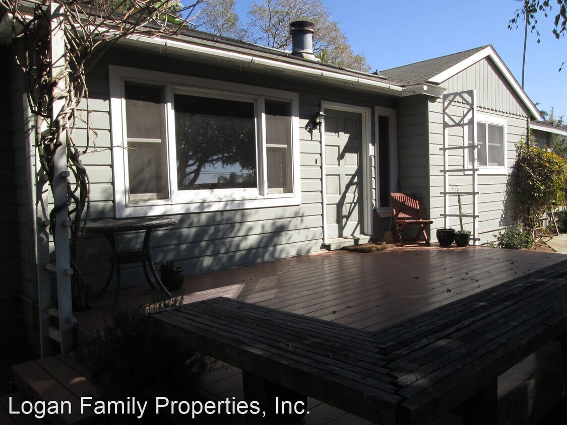 Primary Photo - 3 br, 2 bath House - 277 Hillcrest Drive