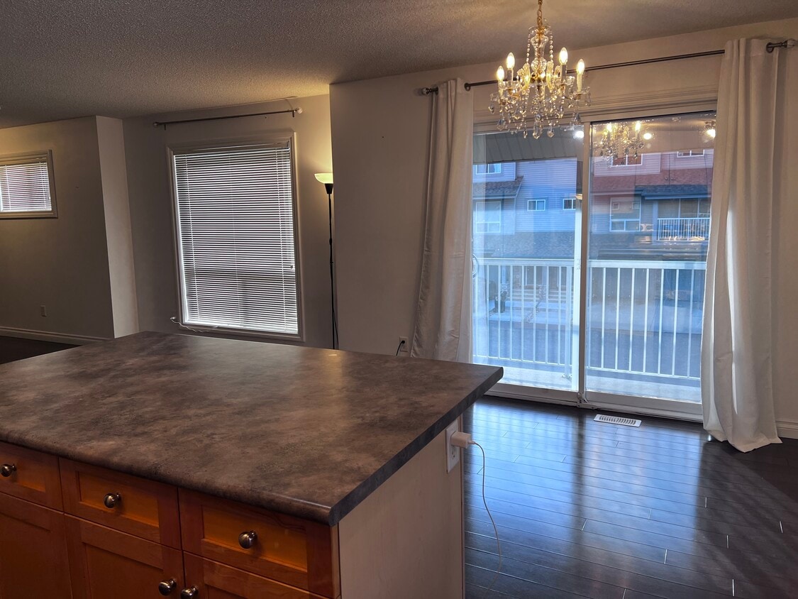 Primary Photo - 114-12050 17 Av SW