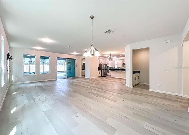 Foto del edificio - 14585 Magnolia Ridge Loop