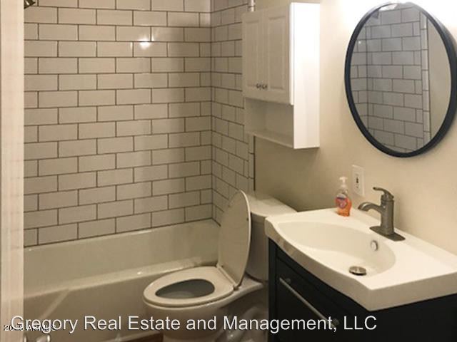 Foto del edificio - 2626 N 46th St