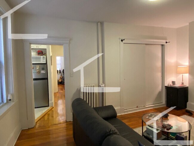 Foto del edificio - Beautiful Two Bed Right in Beacon Hill