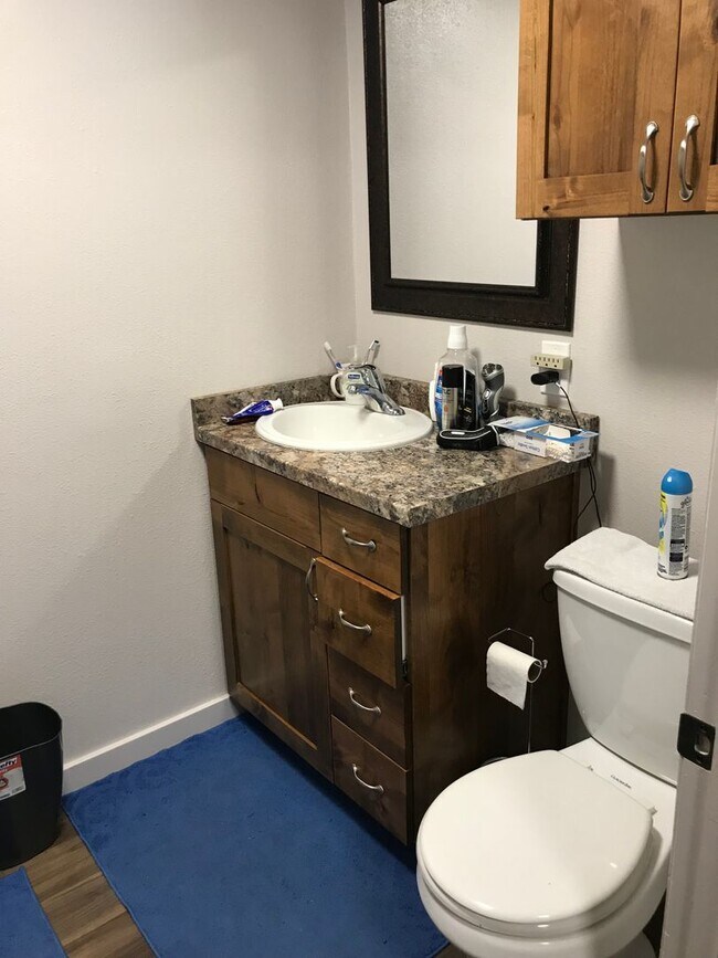 Foto del edificio - ALL utilities Included 2 Bedroom UNDER $1500