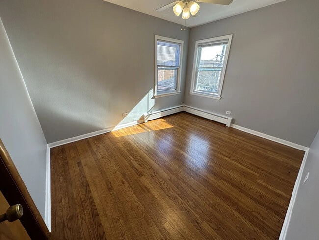 Building Photo - 2447 N 78th Ave