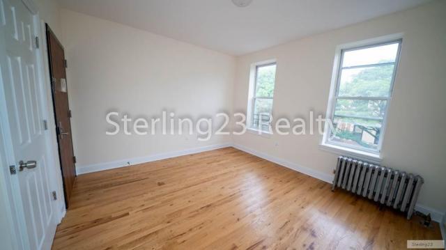 Building Photo - 3 bedroom in Flushing NY 11377