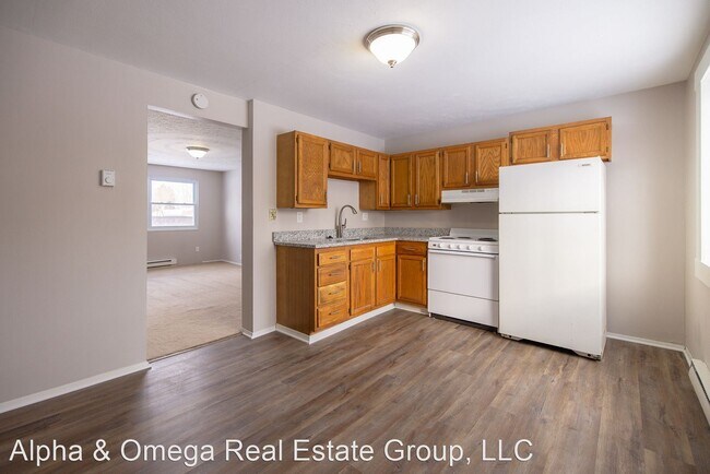 Building Photo - 2 br, 1 bath House - 25 6th St Apt B