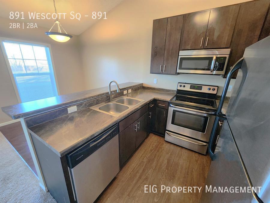 891 Wescott Square Unit 891, Saint Paul, MN 55123 Room for Rent in