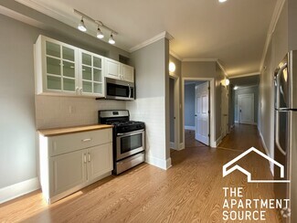 Building Photo - 3540 N Lowell Ave