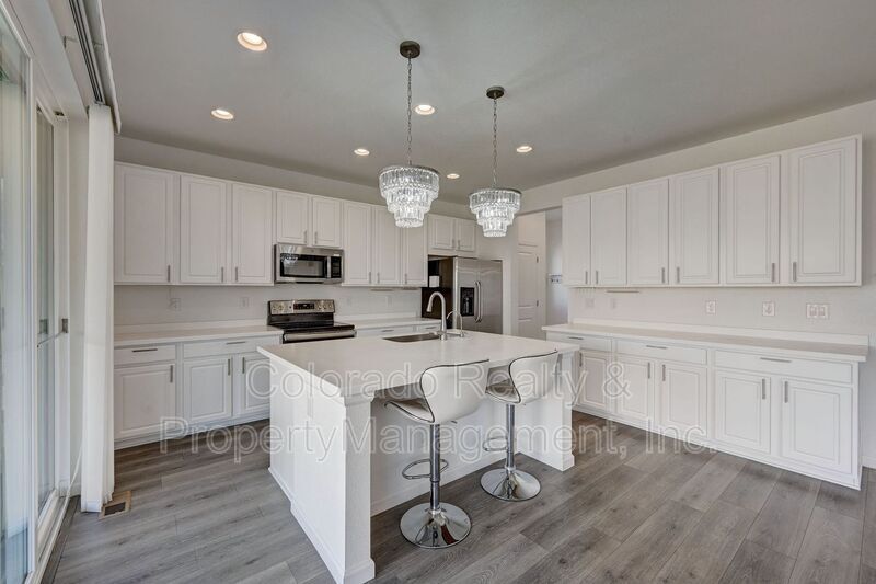 27897 E 7th Ave, Aurora, CO 80018 House Rental in Aurora, CO