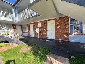 Building Photo - 7841 Dunham Blvd