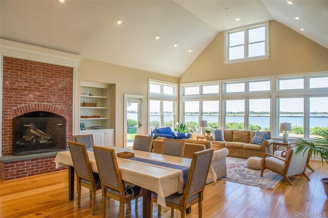 Foto del edificio - 2450 Peters Neck Rd