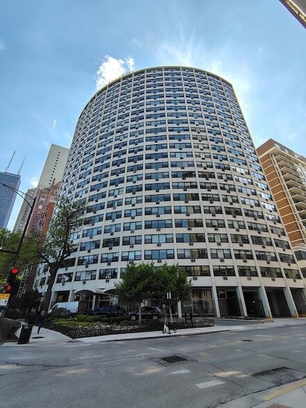 Photo - 1150 N Lake Shore Drive Unit 6L