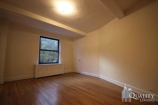 Foto del edificio - 225 W 106th St