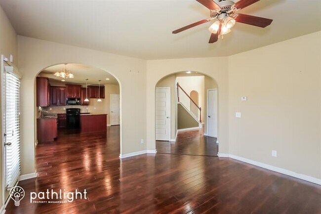 Foto del edificio - 2752 Huntcliff Drive