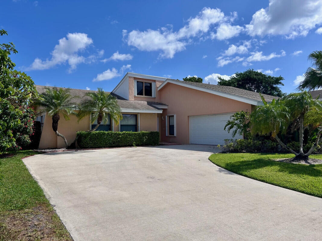 Foto principal - 4195 Birchwood Dr