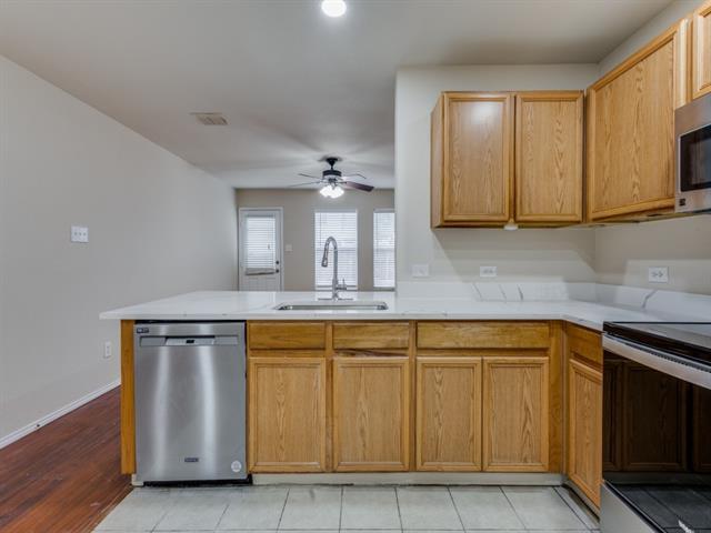 Building Photo - 1332 Waterford Dr