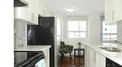 Building Photo - 135 Lawton Blvd