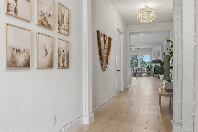 Foto del edificio - 8407 Prairie Rye Dr