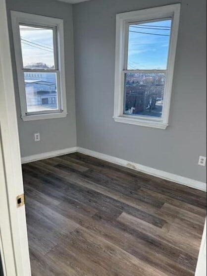 Building Photo - 76 Walnut St