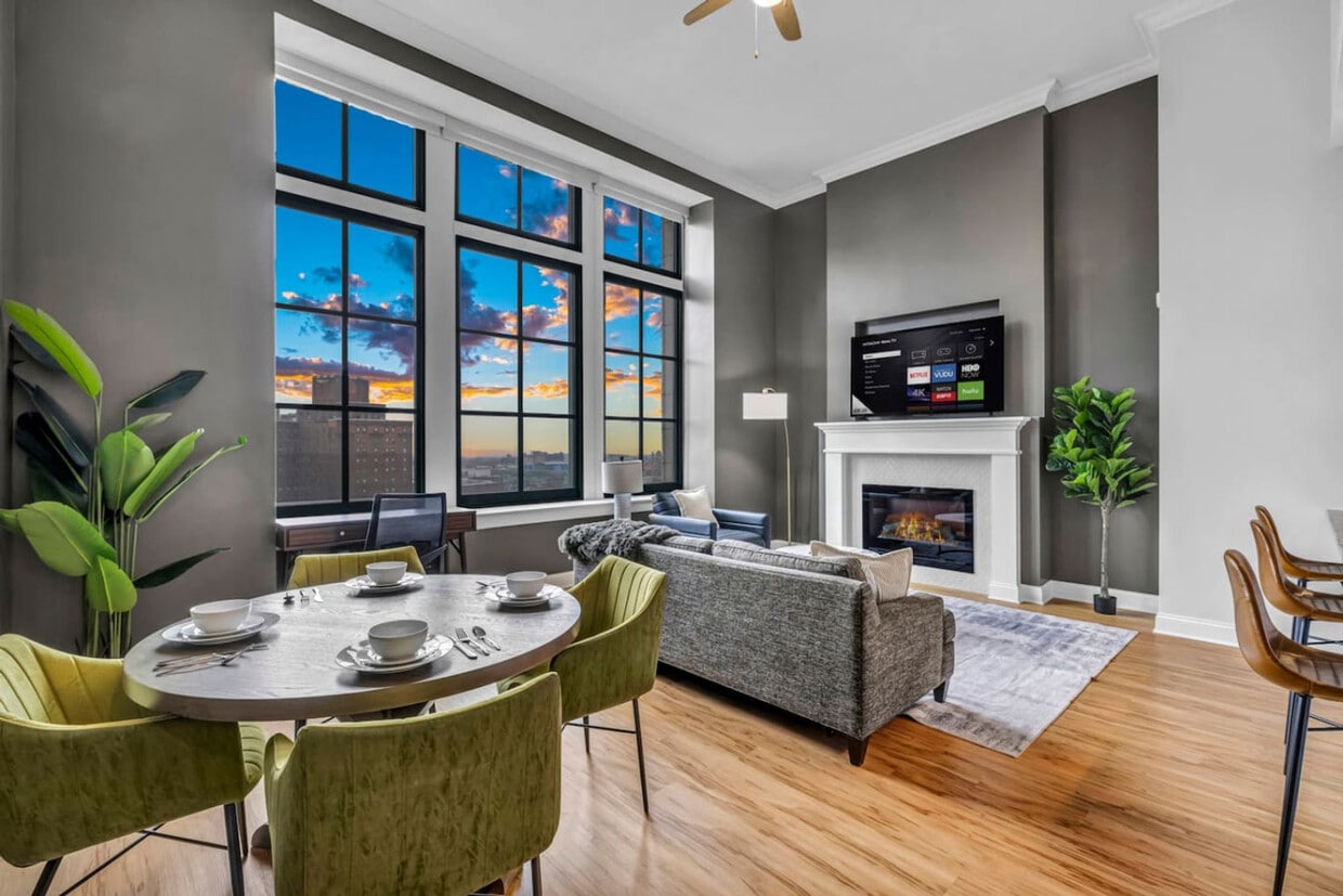 Foto principal - 1228 Euclid Ave