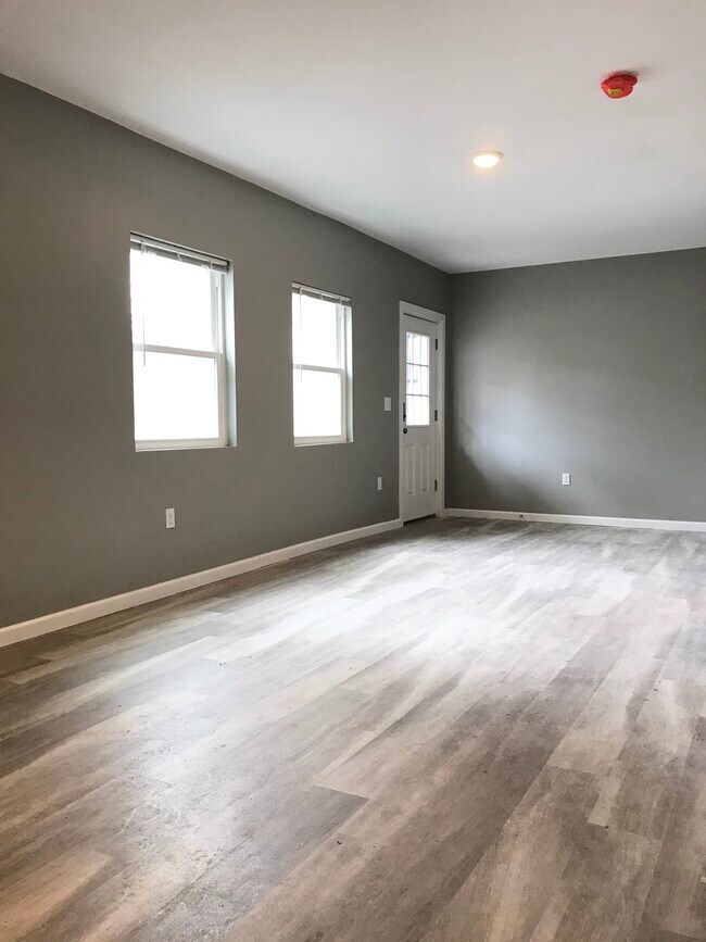 Foto del edificio - 1246 West Ave