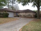 Foto principal - Oak Cliff Place in NW Houston