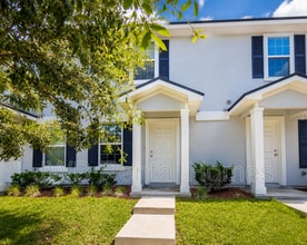 Building Photo - 8474 McGirts Village Ln