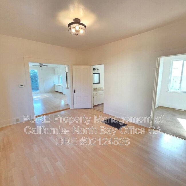 Foto del edificio - 311 8th St