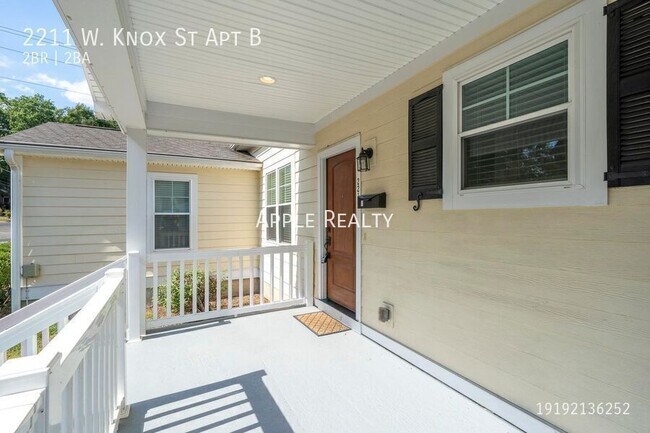 Foto del edificio - 2211 W Knox St