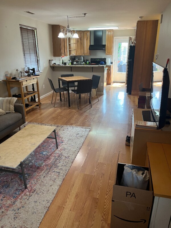Foto del edificio - 421 Atherton St