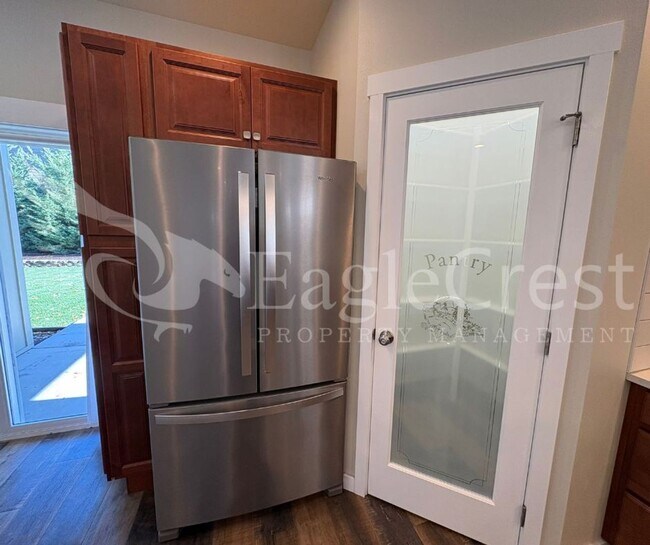 Foto del edificio - Three Bedroom, Two Bathroom Home in Eastgate