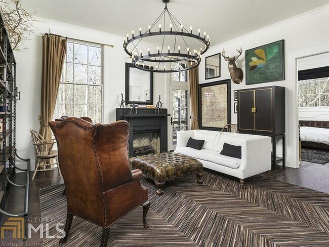 Foto del edificio - 10625 Serenbe Ln