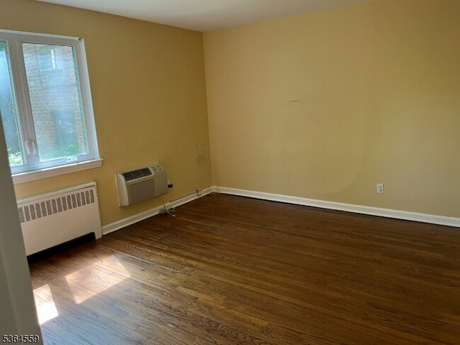 Building Photo - 80C Troy Dr