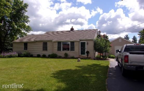 Foto principal - 8440 Bridge Lake Rd