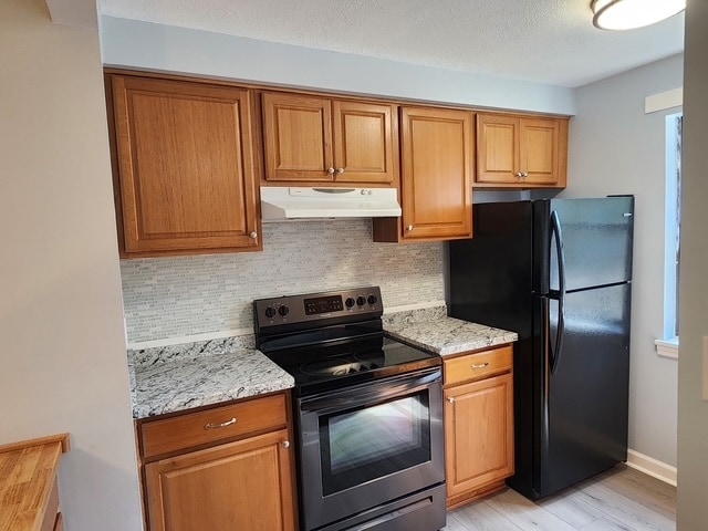 Building Photo - 204 Brookside Ln