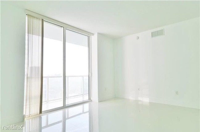 Building Photo - 1 br, 1 bath Condo - Quantum on the Bay