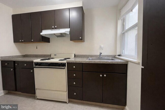 Foto del edificio - 790 S Front St