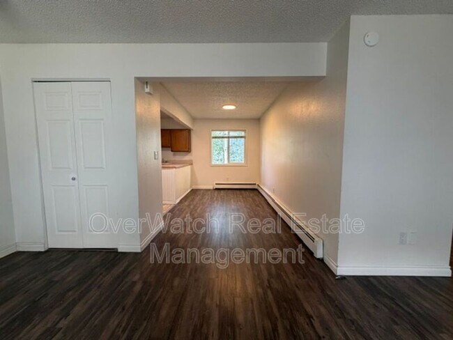 Foto del edificio - 16929 Coronado St