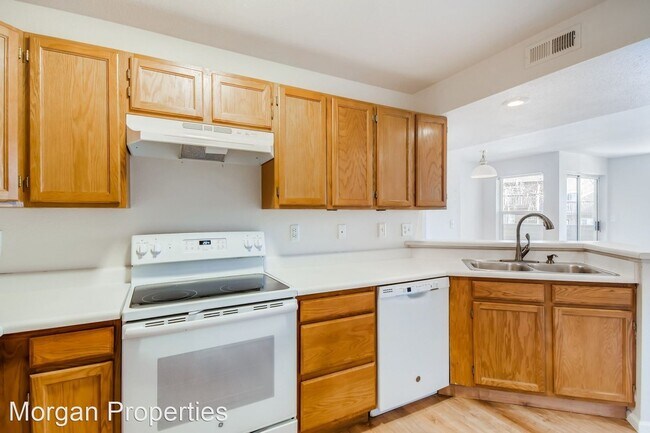 Building Photo - 2 br, 2 bath House - 1860 W Centennial Dr ...
