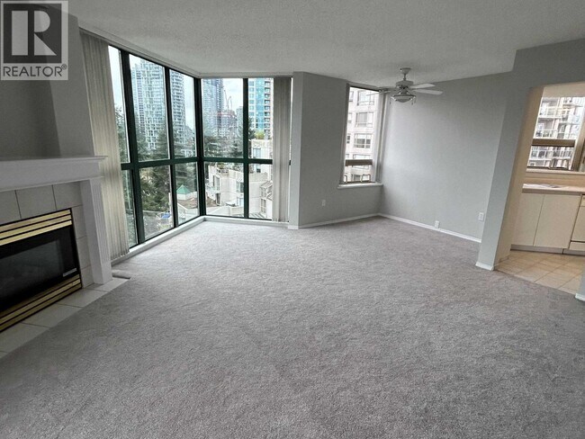 Photo du bâtiment - 1190 Pipeline Rd